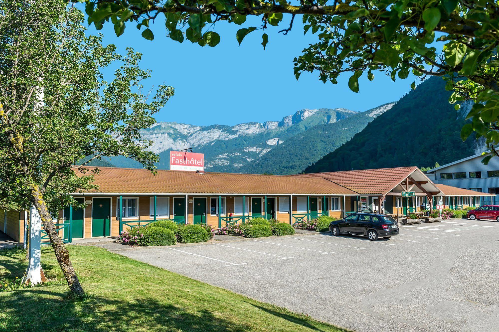 Fasthotel Thônes Buitenkant foto