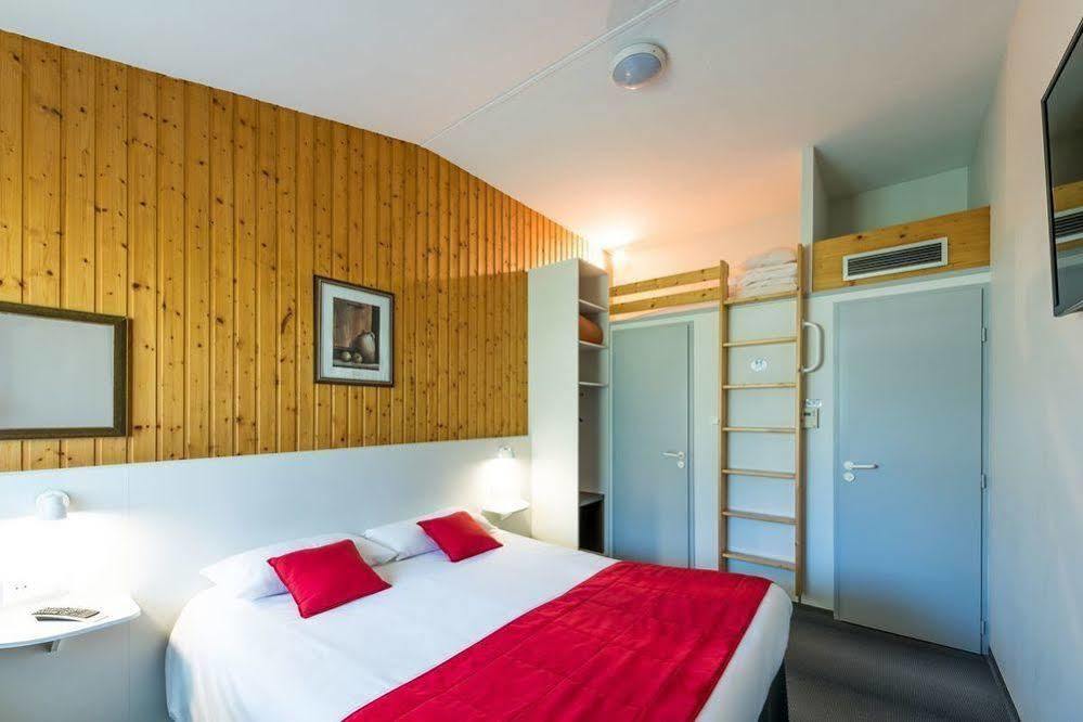 Fasthotel Thônes Buitenkant foto