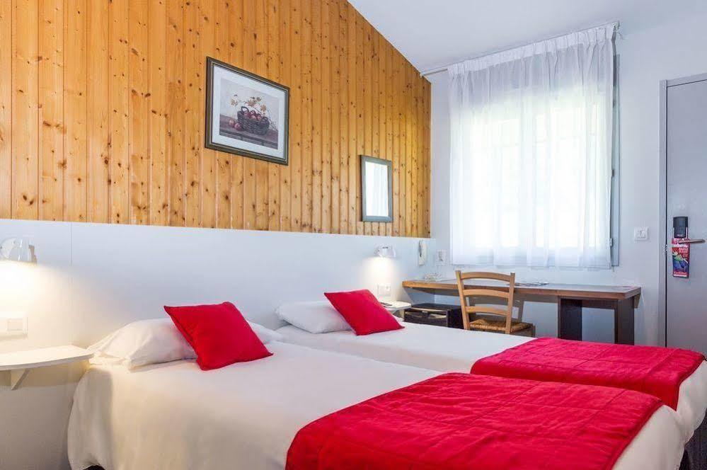 Fasthotel Thônes Buitenkant foto